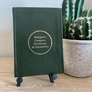 👑Vintage 1992 Webster’s Compact Dictionary of Quotations Hardcover Pocket Book